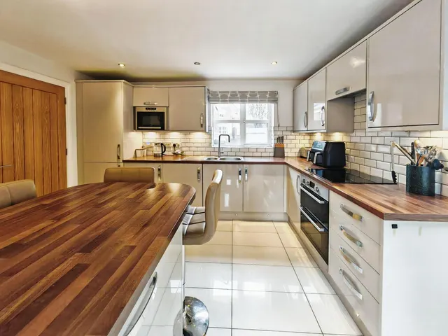 Talbot Way, Nantwich, CW5, photo 2