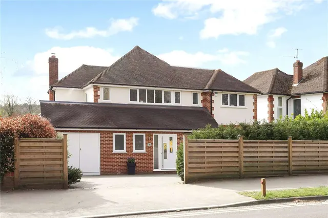 Ashcombe Road, Dorking, Surrey, RH4 1NA, photo 1
