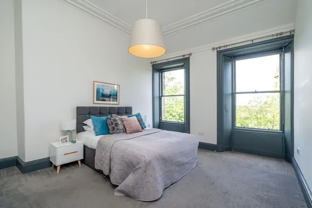 Royal Crescent, Edinburgh, EH3, photo 3