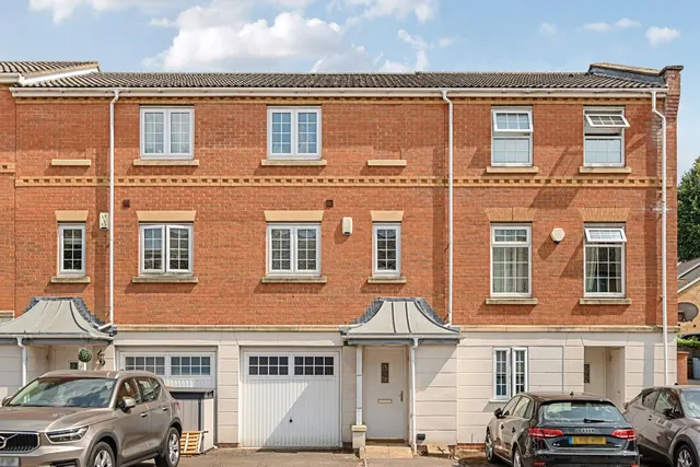 Porthallow Close, BR6, photo 1