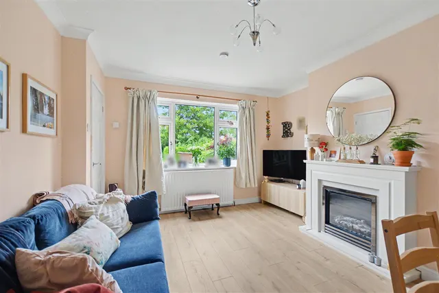 Hensons Square, Bramcote, NG9, photo 2