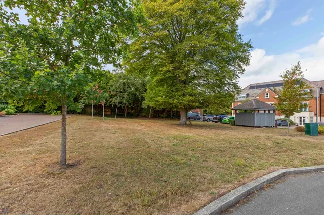 Goodearl Place, Princes Risborough, HP27, photo 3