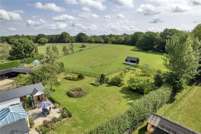 Cranbrook Road, Benenden, TN17, photo 1