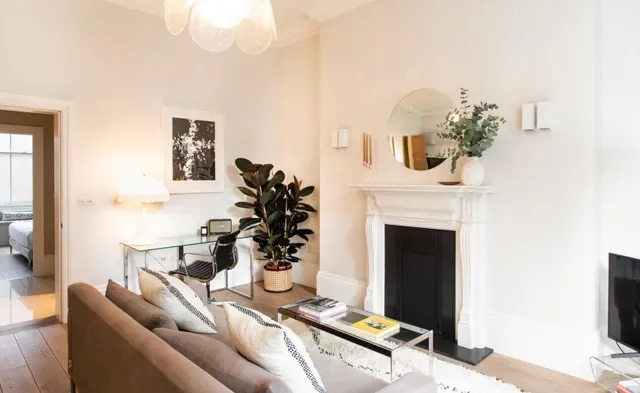 Welbeck Street, London, W1G, photo 1