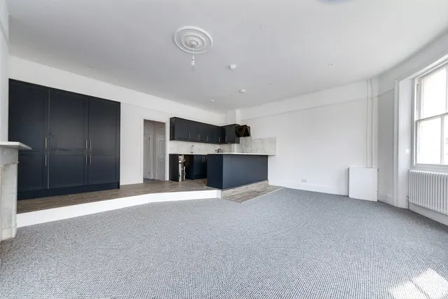 Chesham Place, Brighton, BN2, photo 2