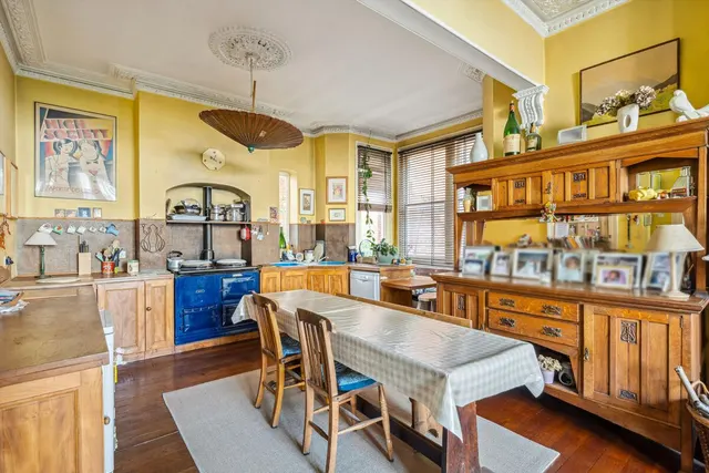 Balham Park Road, London, SW12, photo 2