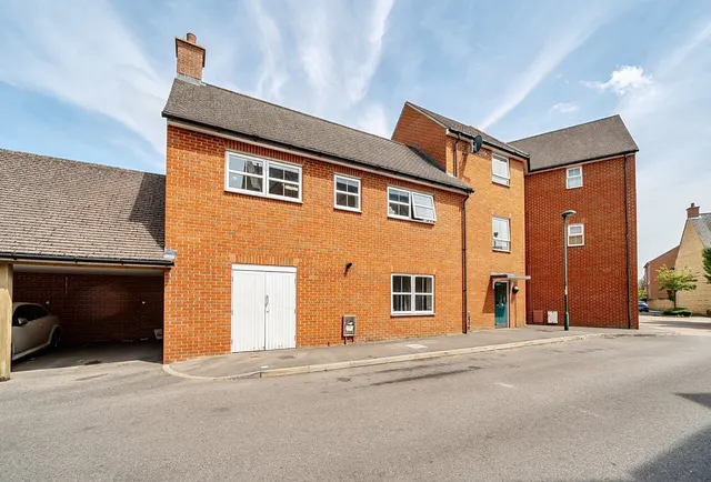 Cresswell Close, Oxfordshire, Yarnton, OX5 1FX, photo 1
