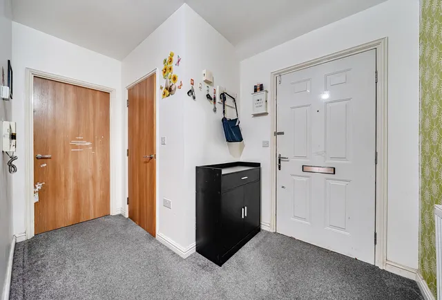 Photo 2 — Cresswell Close, Oxfordshire, Yarnton, OX5 1FX