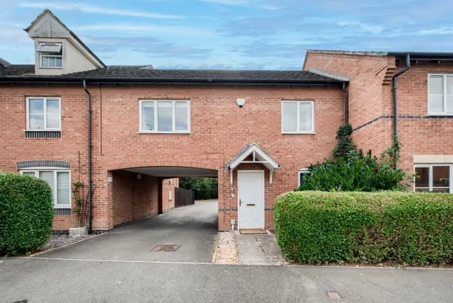 Coopers Close, Stratford-upon-Avon, CV37, photo 1