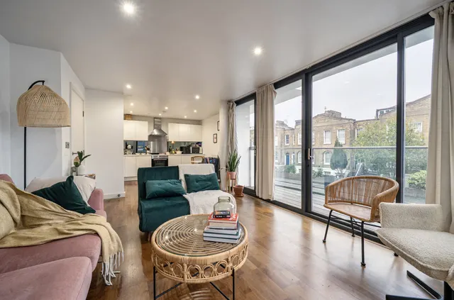 Richmond Road, London, E8, photo 1