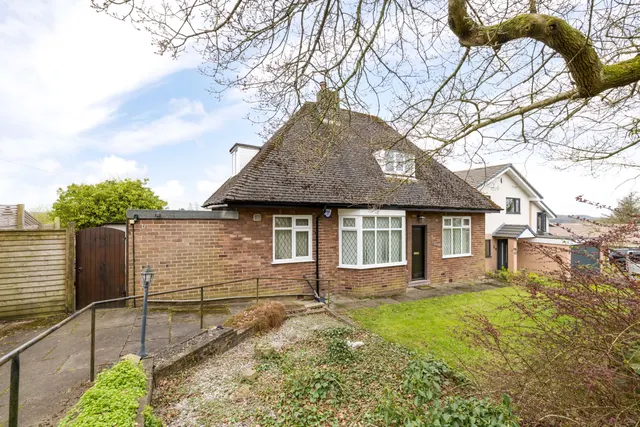 Finch Lane, Appley Bridge, WN6, photo 1