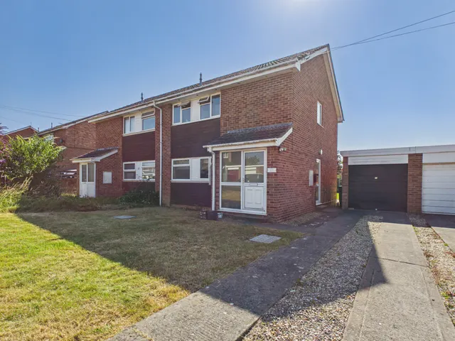 Meadway, Woolavington, photo 1