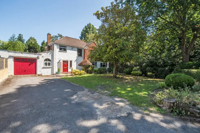 Burfield Road, Windsor, SL4, photo 1