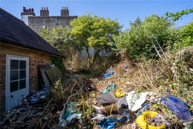 Photo 2 — Thurlow Park Road, London, SE21