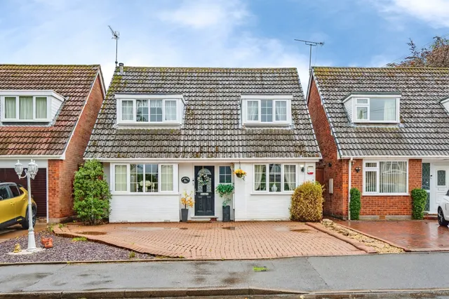 Antler Drive, RUGELEY, photo 1