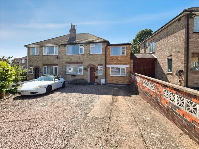 Jean Drive, Leicester, Leicestershire, LE4, photo 1