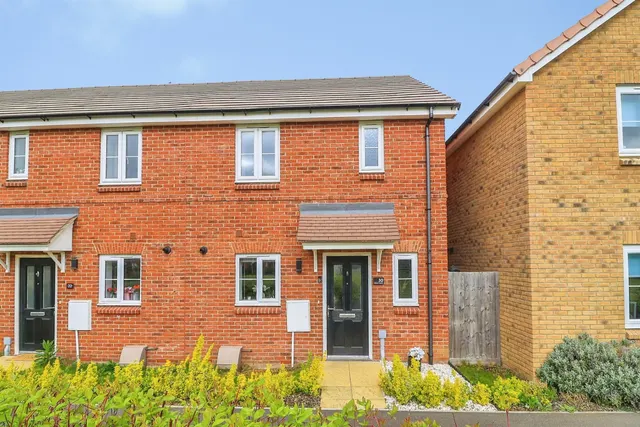 Robinson Avenue, Houghton Conquest, Bedford, photo 1