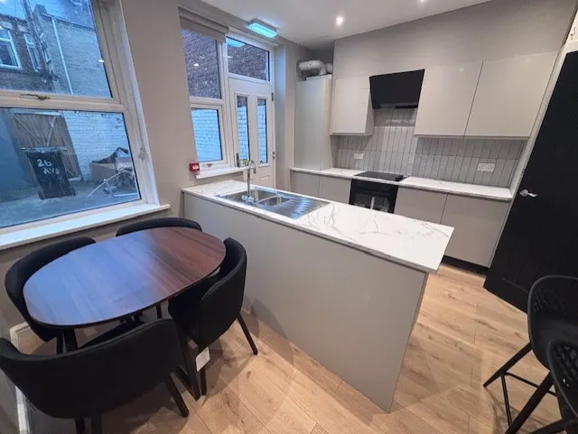 The Avenue, Wallsend, NE28, photo 3
