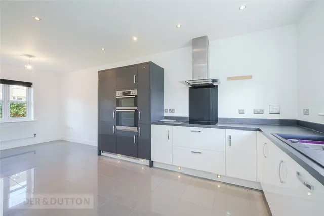 Tennyson Avenue, Lindley, HD3, photo 2