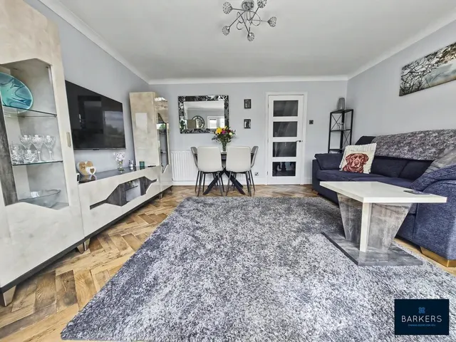 Photo 2 — Elm Court, Birkenshaw BD11 2PF