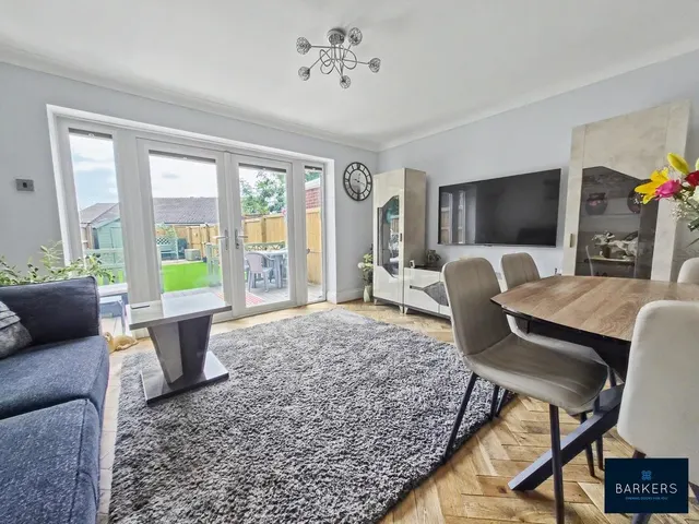 Photo 3 — Elm Court, Birkenshaw BD11 2PF