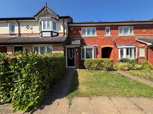 Gladewood Close, Wilmslow, SK9, photo 1