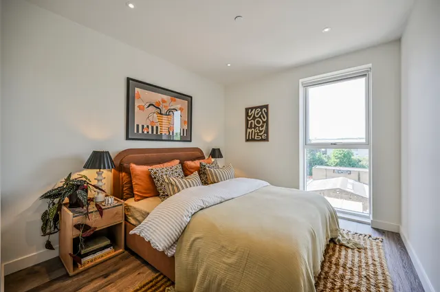 Flat 52, Dovecote House, London, photo 1