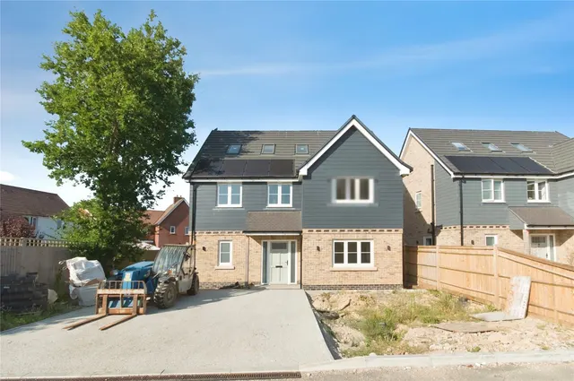 Shepham Lane, Polegate, BN26, photo 1