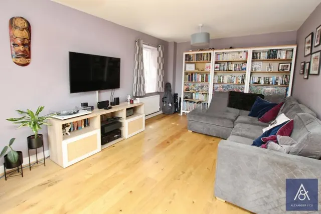 Northampton Road, Brackley, NN13, photo 2