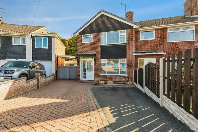 Standon Drive, Sheffield, photo 1