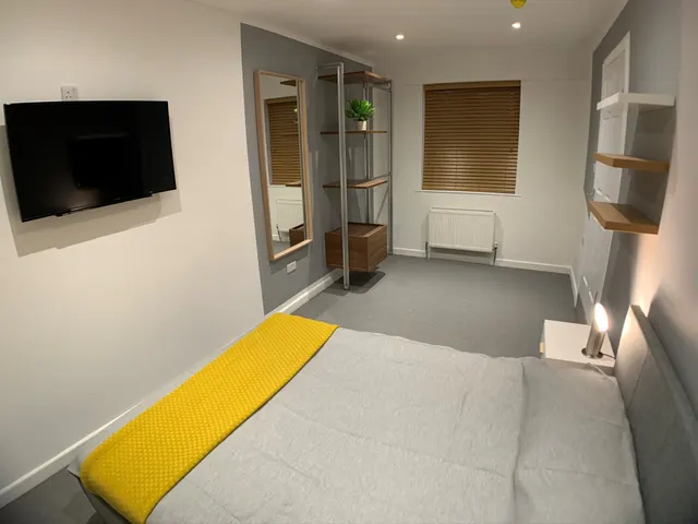 Felixwell Court, EX4, photo 1