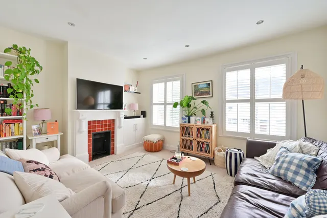 Top Floor, 50 Standen Road, London, photo 1