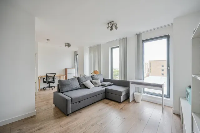 Photo 2 — Flat 59, Legacy Tower, 88 Great Eastern Road, London