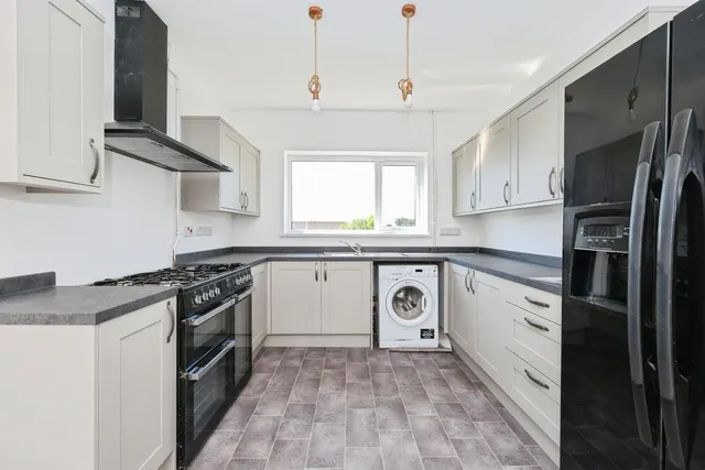 Mansel Street, Burry Port, SA16, photo 2