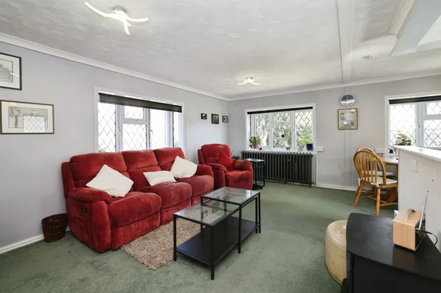 Photo 2 — Bungalow Park, Amesbury, Salisbury