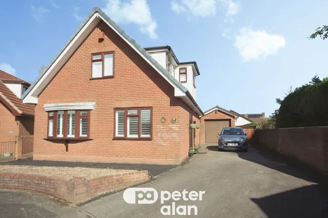 Aldwych Close, Cardiff, CF14, photo 1