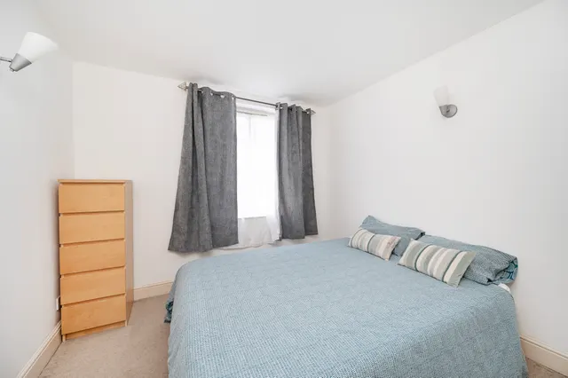 Photo 3 — Flat 203 Cornell Building, 1 Coke Street, London