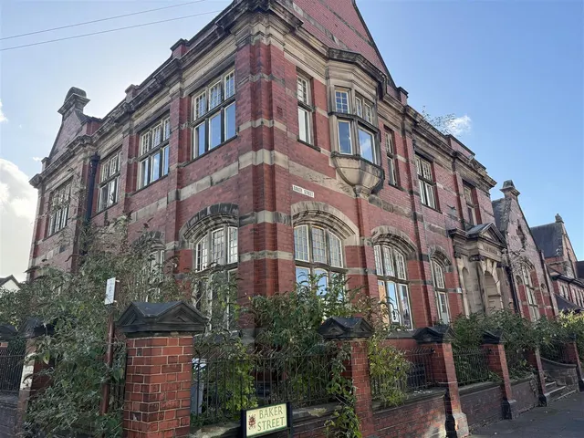 Baker Street, Stoke-On-Trent, ST4, photo 2