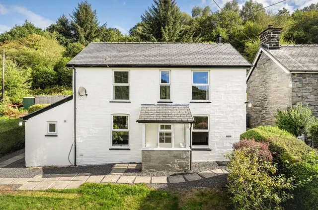 Aberangell, Machynlleth, photo 1