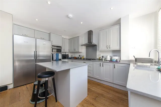 Ritherdon Road, London, SW17, photo 3