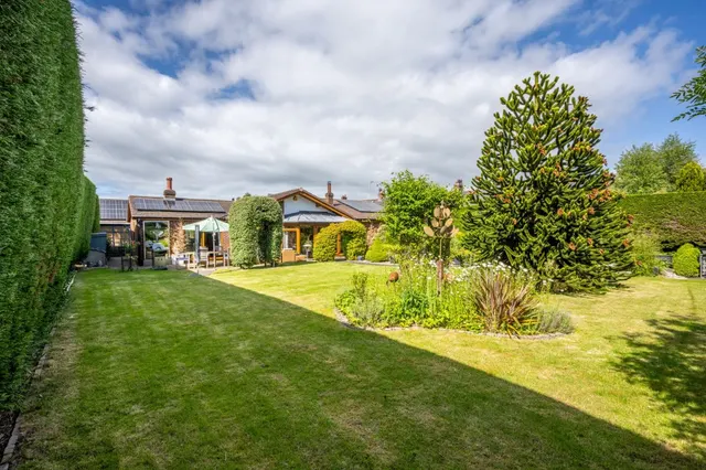 Newarth Lane, Hesketh Bank, PR4, photo 2