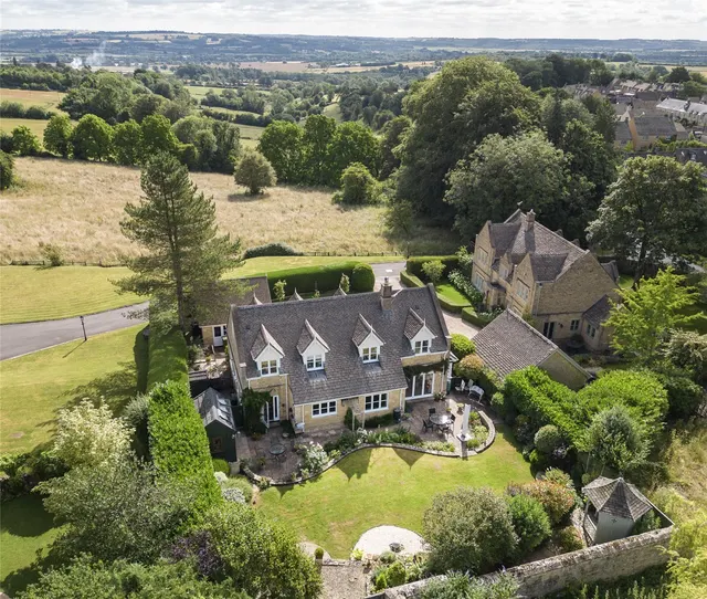 Fosseway, Stow on the Wold, GL54, photo 1
