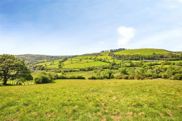 Caio, Llanwrda, SA19, photo 2