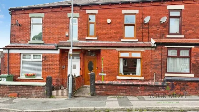 Dixon Street, Lees, Oldham, OL4, photo 1