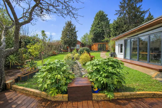 Priory Avenue, Old Harlow, CM17, photo 2