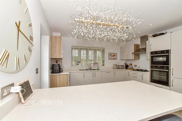 Carpenters Lane, Hadlow, TN11, photo 3