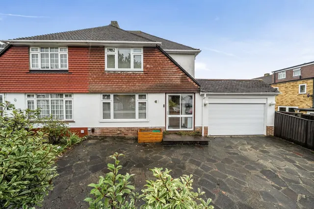 Tintagel Road, BR5, photo 1