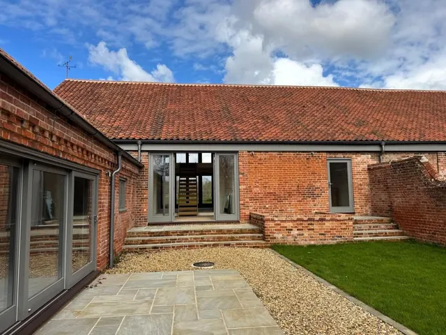 Highbury Farm Barns, Banningham, Norfolk, NR11 7DY, photo 1