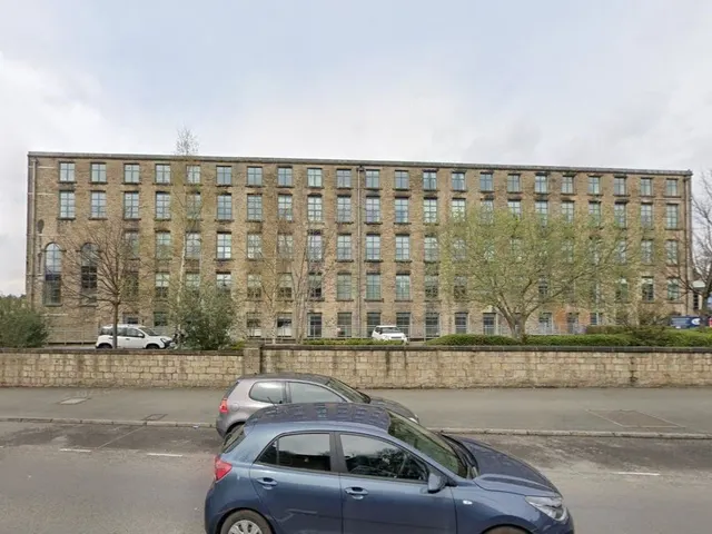 Glossop Brook Road, Glossop, Derbyshire, SK13, photo 1