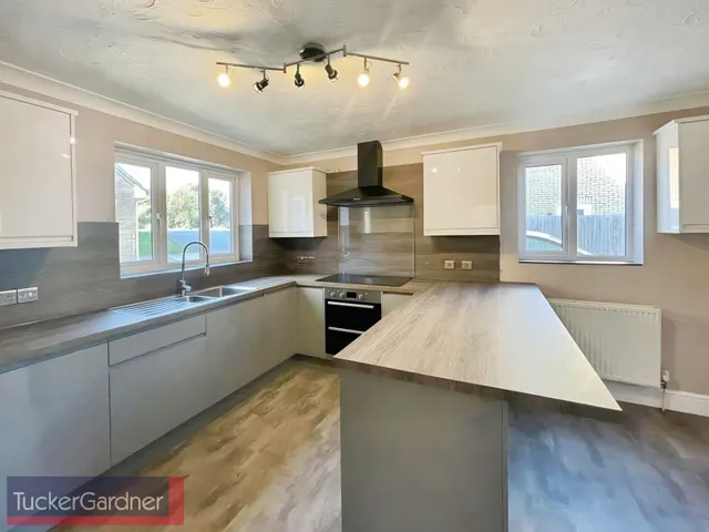 Kitchener Close, Brandon, IP27, photo 2